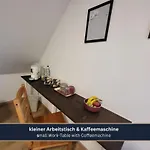 Ferien- Und Messewohnung Am Ponyhof 아파트